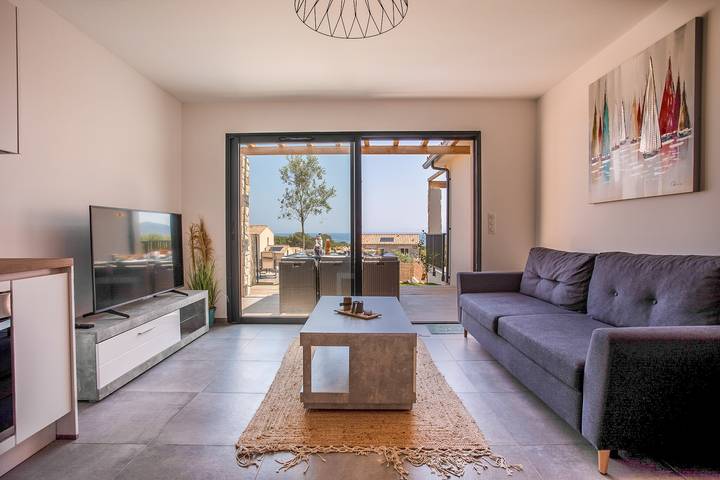 Gîte pour 6 personnes, avec jardin et terrasse dans Sant Ambroggio - 2