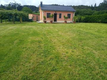 Gîte pour 3 personnes, avec vue et jardin à Cervo (Espagne)