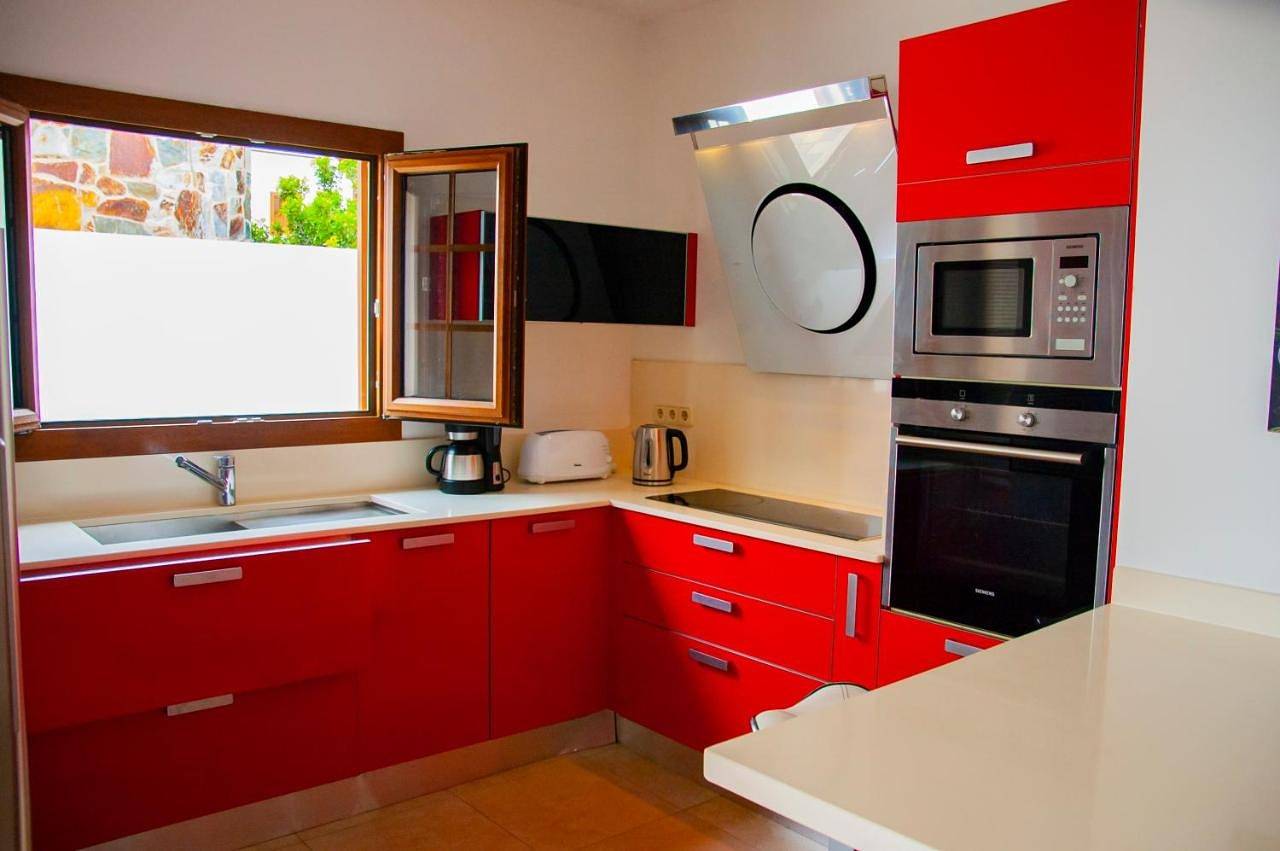 Luxury Anabel Villa in Costa Teguise, Teguise