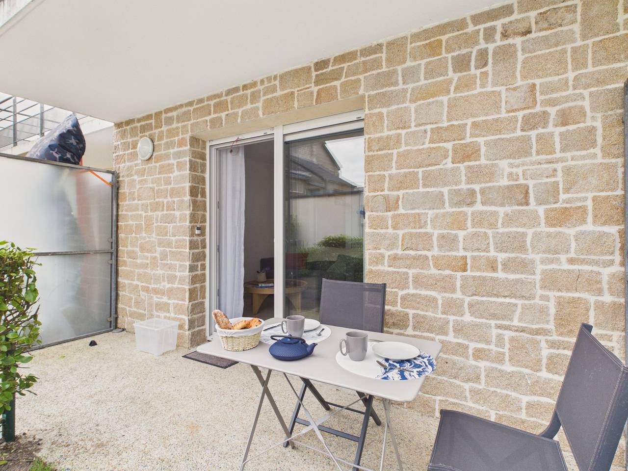Appartement entier, 50 m plage - Appartement avec terrasse pour 2 in Plouguerneau, Région de Brest
