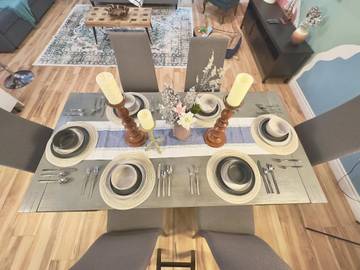 Vacation Rental for 12 Guests in Port Colborne, Niagara falls, Picture 3