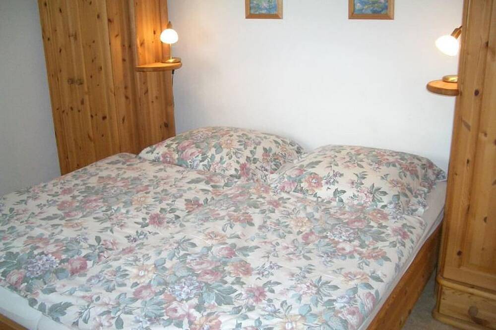 Bungalow im Feriendorf Uslar mit Gartenterrasse in Uslar, Weserbergland