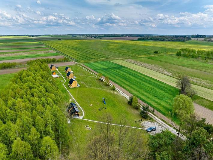 Domek letniskowy dla 4 osób, z widok i ogród oraz sauna, zwierzęta dozwolone w Roztocze