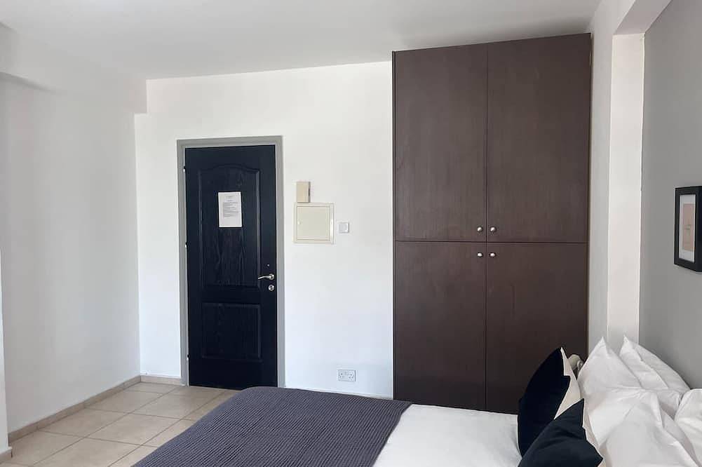 Ganze Wohnung, Phaedrus Living: Hoopoe Residencies 104 in Nikosia, Südzypern