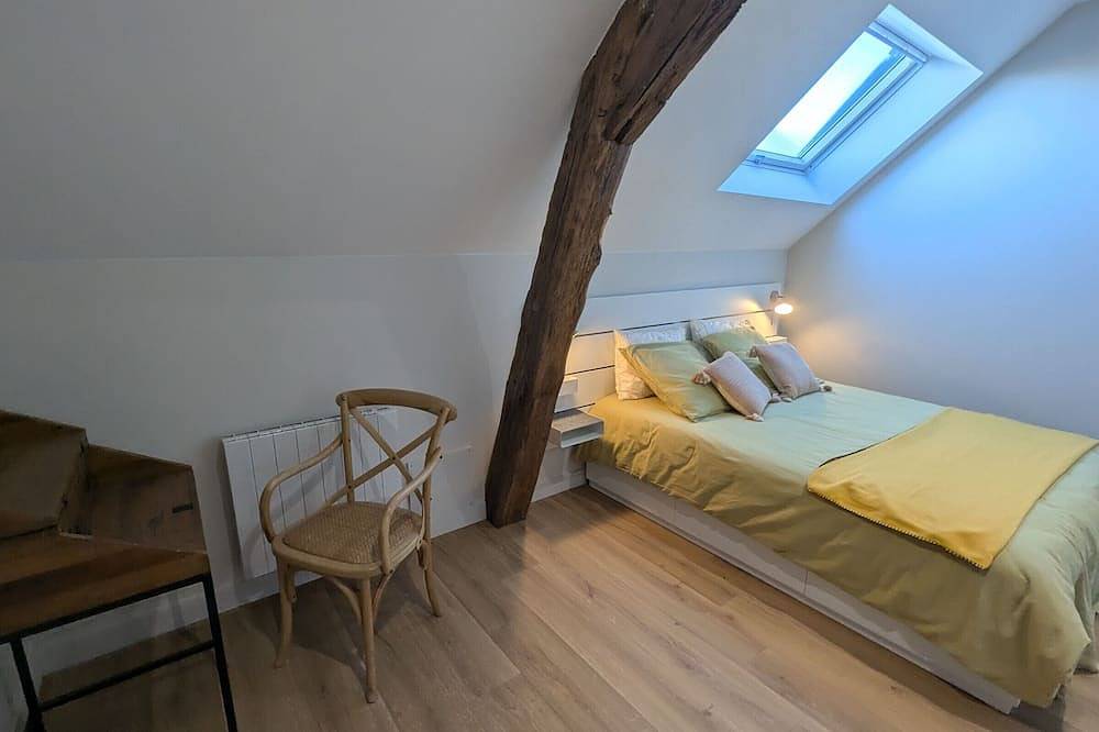 Maison de charme rénovée au cœur du Val de Loire avec parking et wifi inclus in Chaingy, Vallée de la Loire