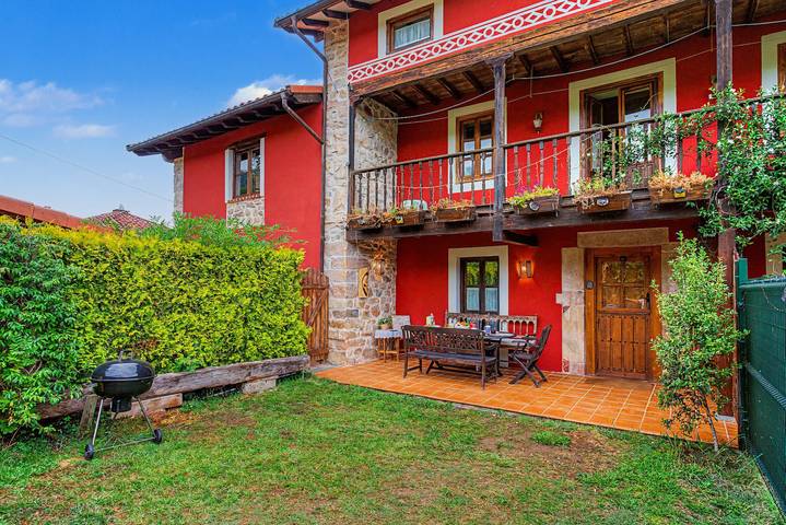 Landhaus 'Rincón Del Sol' mit Bergblick und WLAN in Cangas de Onís, Costa Verde (Spanien)
