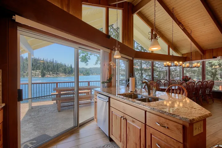 Vacation house for 16 people - 1