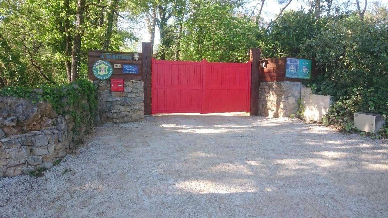 B&B L'Albatros in Saint-Paul-en-Forêt, Région de Draguignan