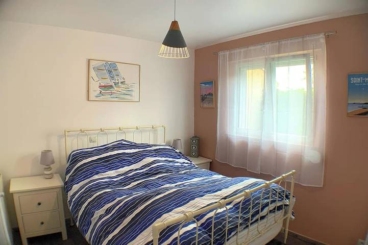 Location de vacances pour 6 personnes, avec jardin à Chenac-Saint-Seurin-d'Uzet - 2