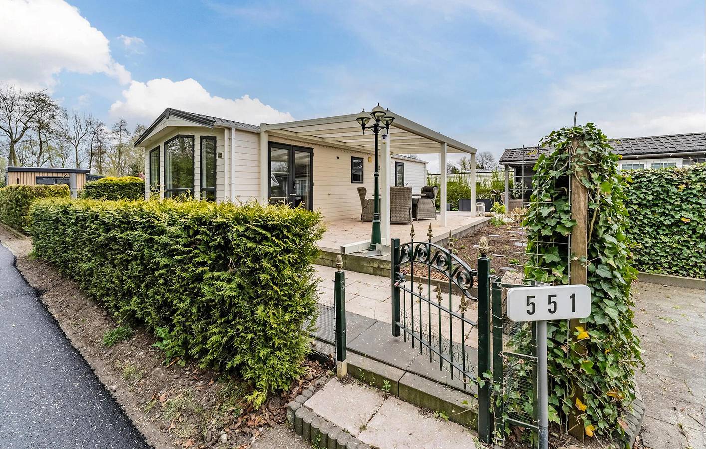 Holiday home for 4 people with terrace in Veluwe