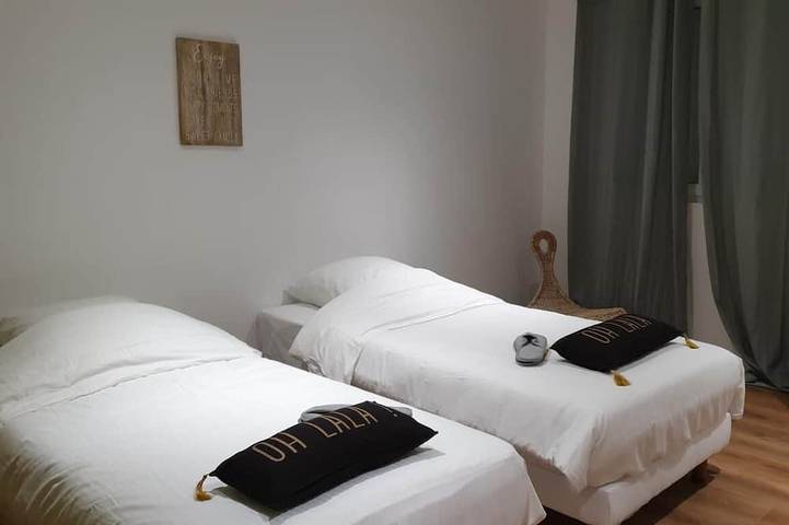 Location de vacances pour 8 personnes, avec jardin ainsi que sauna et terrasse à Néac - 4