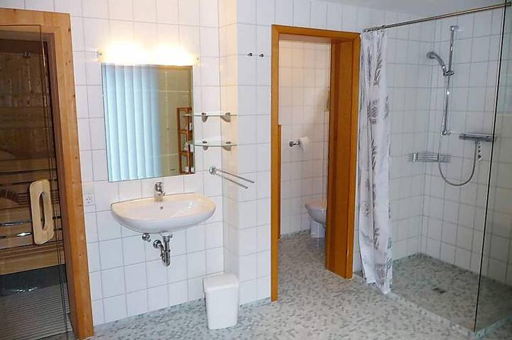 Ferienwohnung für 2 Personen, mit Sauna, mit Haustier in Loßburg - 4