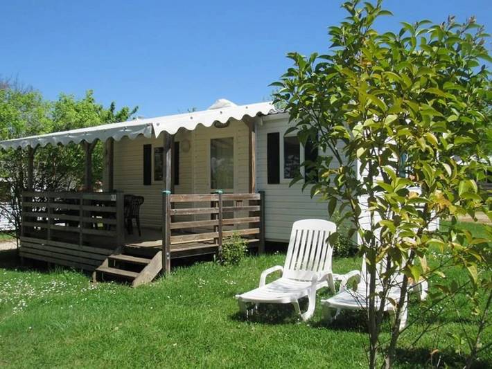 Mobil home pour 6 personnes, avec jacuzzi et bassin pour enfant à La Romieu - 3