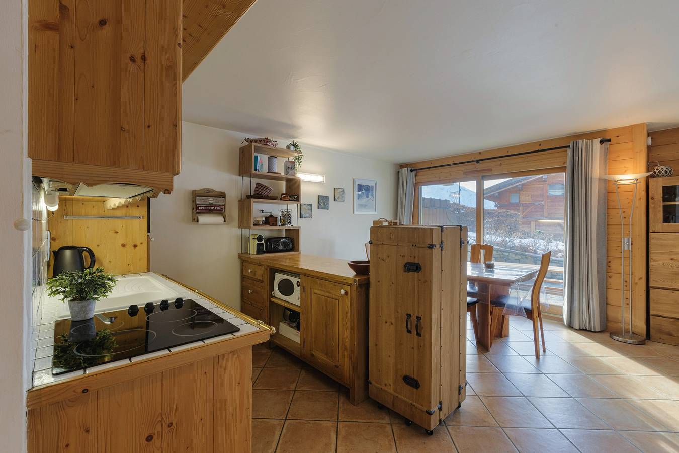 Ganze Wohnung, Appt Bec A2 Alpine retreat & ski Mont Bla in Les Grandes Montets, Chamonix
