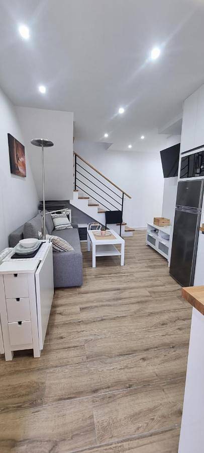 Apartamento para 4 personas, con vistas y jardín en Nueva de Llanes