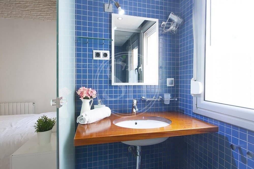 Ganze Wohnung, Apartment in Gracia with terrace in Barcelona Zentrum, Barcelona