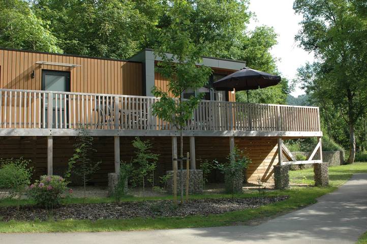 Ferienhaus für 4 Personen, mit Balkon/Terrasse und Terrasse