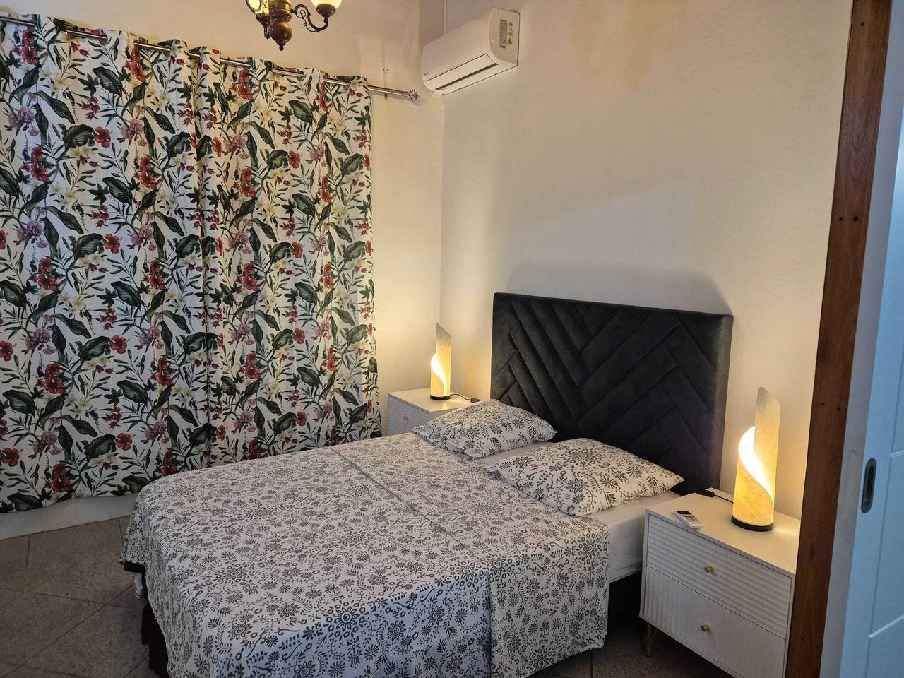 Apartamento entero, Amplio apartamento con vista al mar en Diamante 100 m² in Le Diamant, Martinica