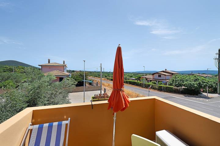 Maison de vacances « La Pavoncella » avec vue sur mer, Wi-Fi et climatisation in Is Lais, Masainas