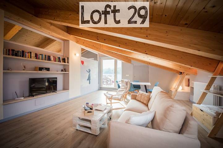 Gîte pour 5 personnes, avec Balcon et Jardin à Bussolin