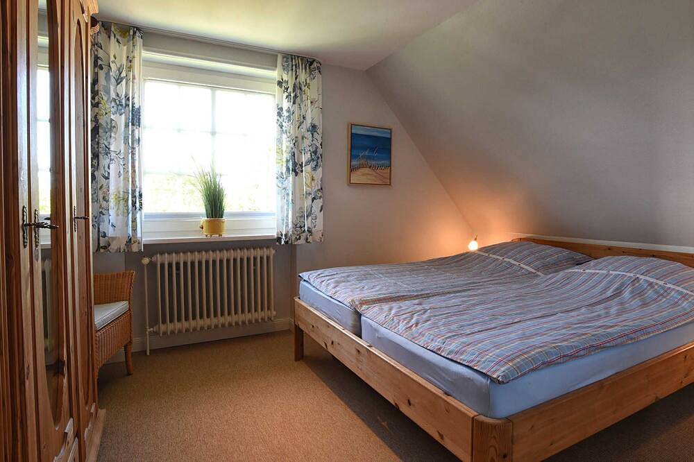 Hochstieg 30 - 10 min zum Strand in Nieblum, Föhr