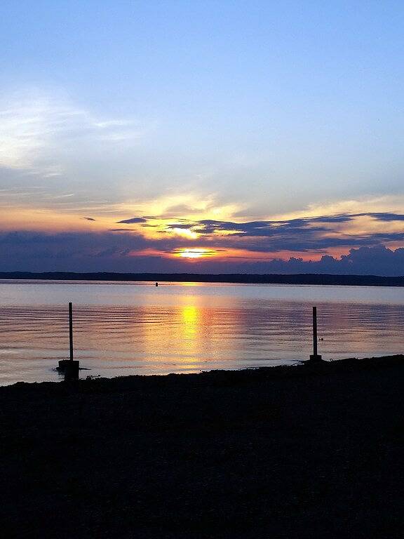 Cottage for 8 people, with balcony in Kentucky Lake