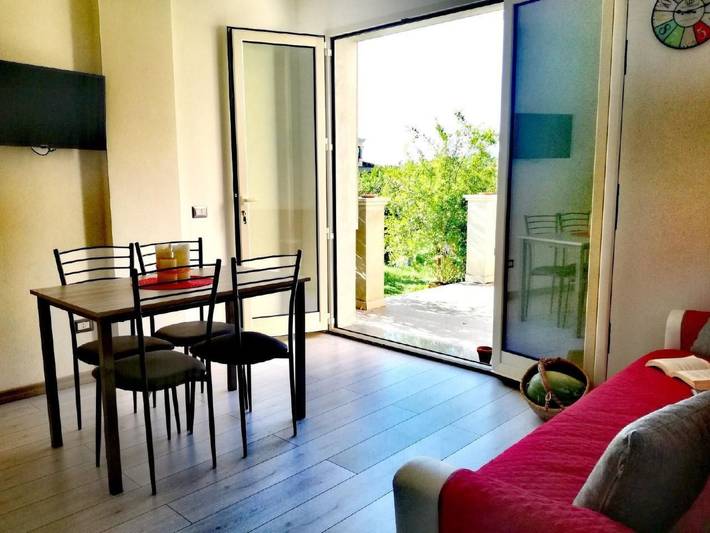 Gîte pour 4 personnes, avec jardin à Tortolì - 2