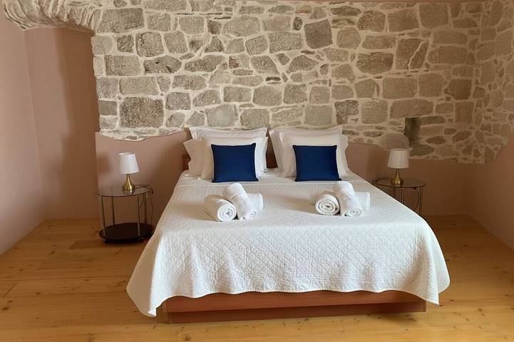 Villa für 10 Personen, mit Balkon in Split-Dalmatien - 2