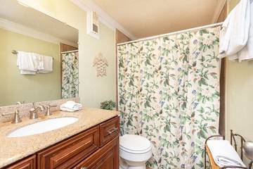 Vacation Apartment for 8 Guests in Gulf Shores, Alabama Gulf Coast, Picture 2