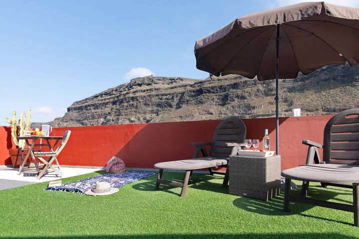 Casa de vacaciones "Casa El Altillo" con vistas al mar, terraza compartida y Wi-Fi in El Pagador, Moya