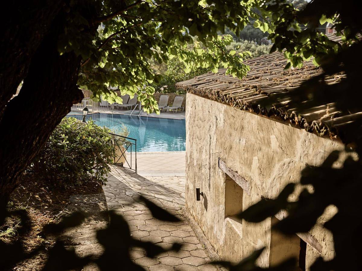 Razis Apartments in Planos, Zakynthos