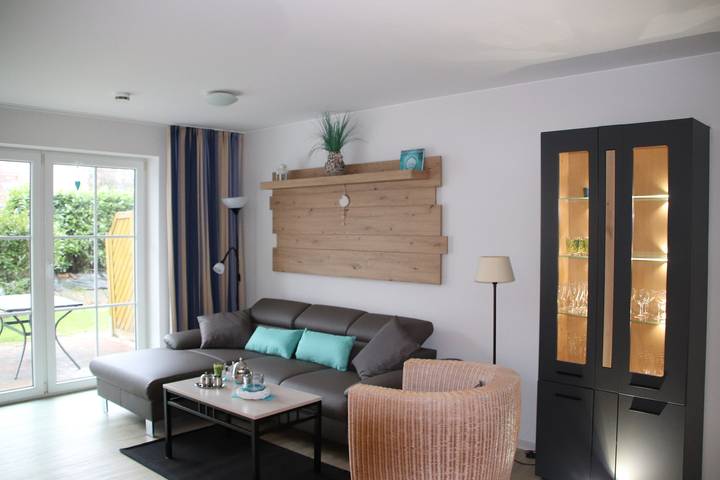 Ferienhaus für 7 Personen, mit Garten und Sauna in Butjadingen