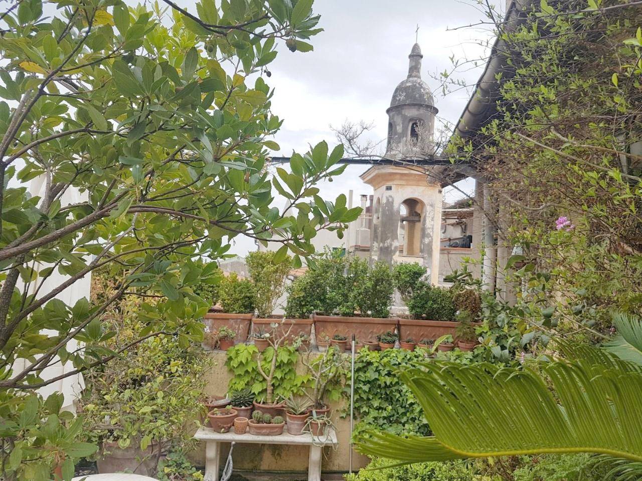 La Terrazza dei Pelargoni B&B in Ventimiglia (Ville), Région de Vintimille
