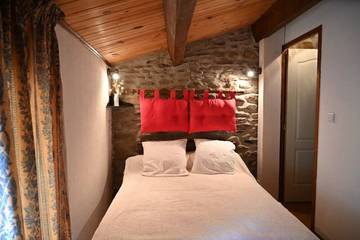 Gîte pour 4 personnes, avec jardin à Chambon (Gard)