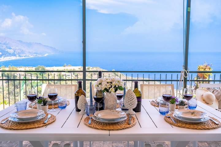 Casa vacanza per 6 persone, con giardino in Taormina