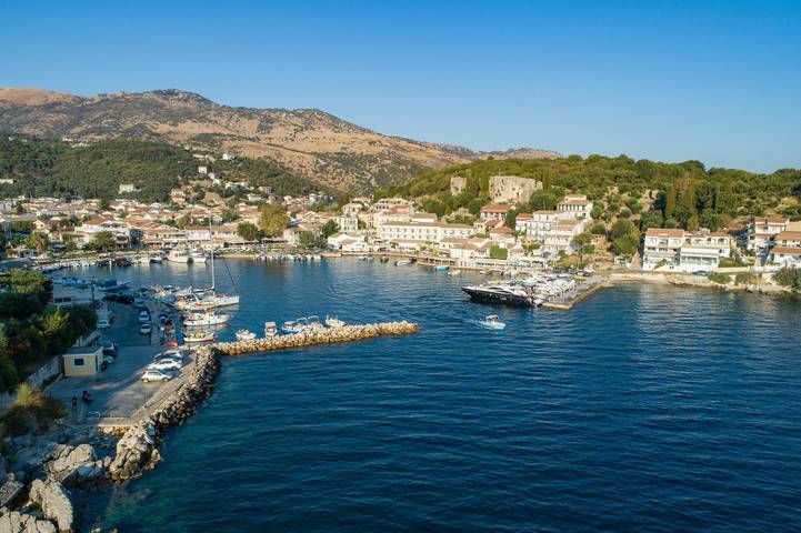 BaySide House in Kassiopi, Corfú