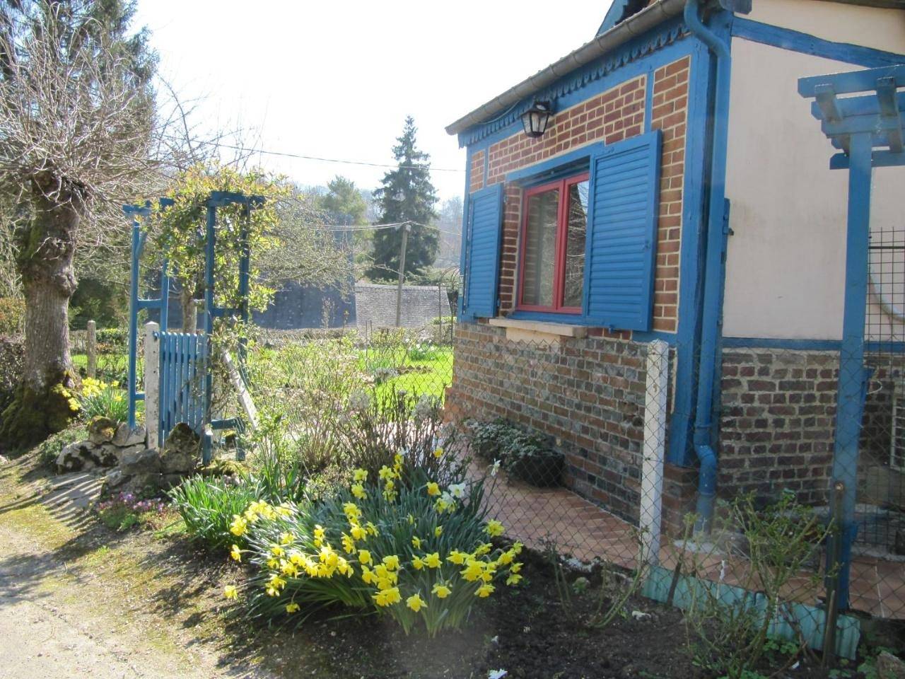 La Roseraie du Prieure in Rosay-sur-Lieure, Région de Les Andelys