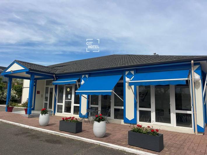 Hôtel pour 2 personnes, avec Terrasse ainsi que Jardin et Vue