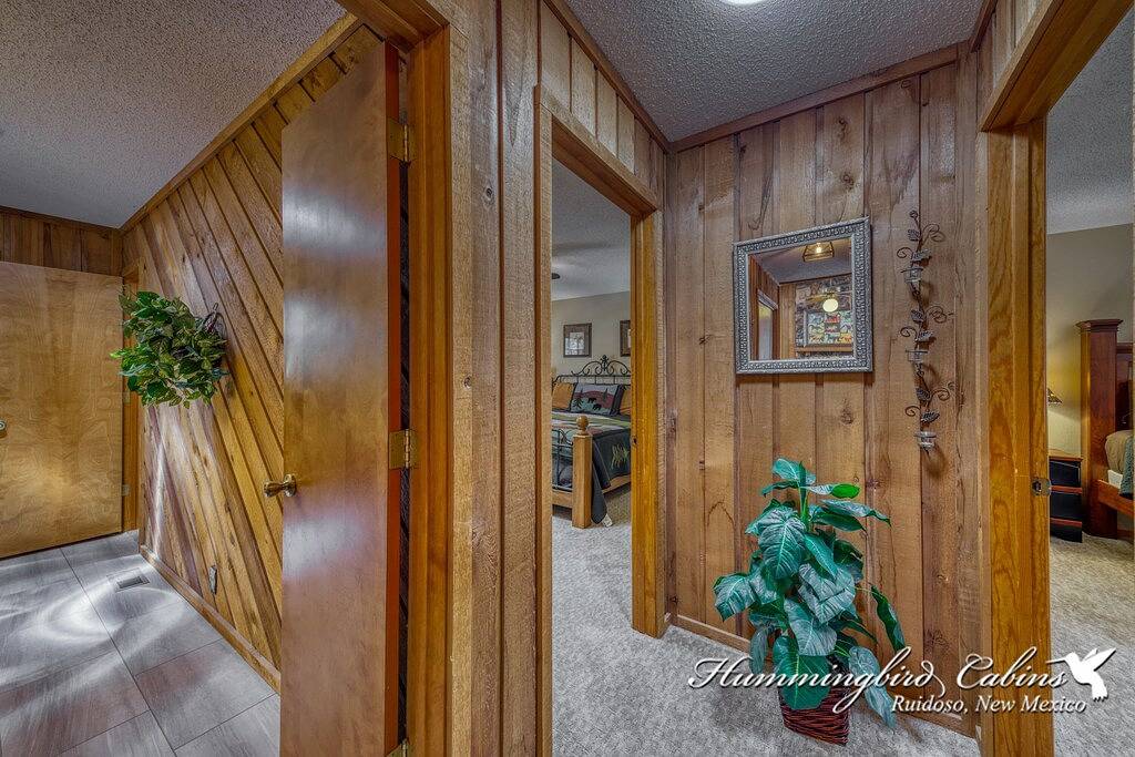 Lazy Moose Lodge: \"Der perfekte Ort, um faule Tage zu verbringen!\" Haustierfreundlich. in Ruidoso, Ski Apache