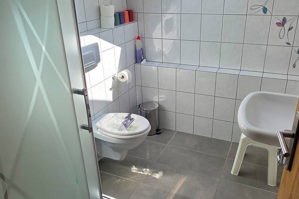 Ganze Wohnung, Ferienwohnung in ruhiger, traumhafter  Lage im freistehenden 2 Familienhaus in Oberstaufen, Bayerisch Schwaben