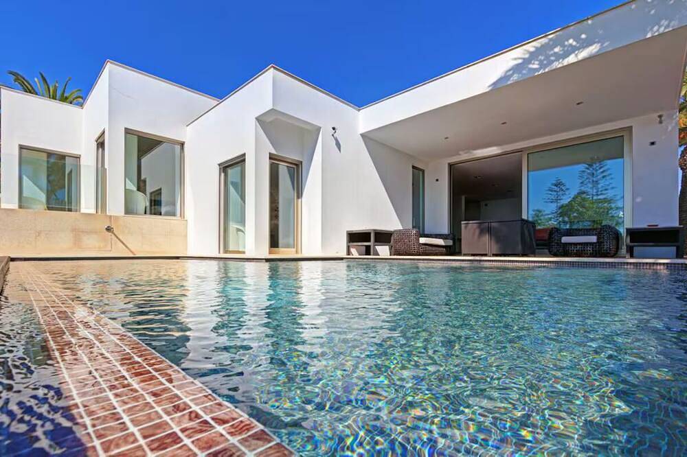 Casa vacanza a Luz a partire da 586€ a notte