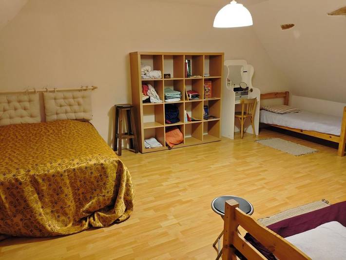 Location de vacances pour 8 personnes, avec vue et jardin à Monts - 3