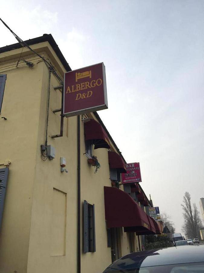 Apartamento para 2 personas, con jacuzzi, Se admiten mascotas en Parma