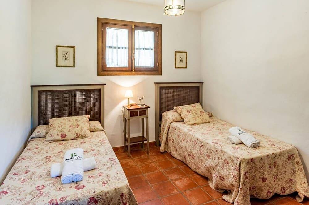 Huerta de la Fuente Hornachuelos in Hornachuelos, Sierra de Hornachuelos