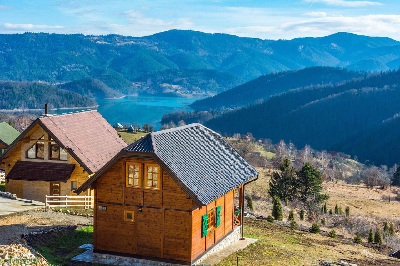 Three-Bedroom Chalet in Bajina Bašta, Serbia Centralna