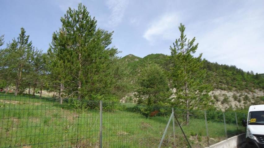 Location de vacances pour 4 personnes, avec vue ainsi que jardin et piscine à Entrevaux - 4