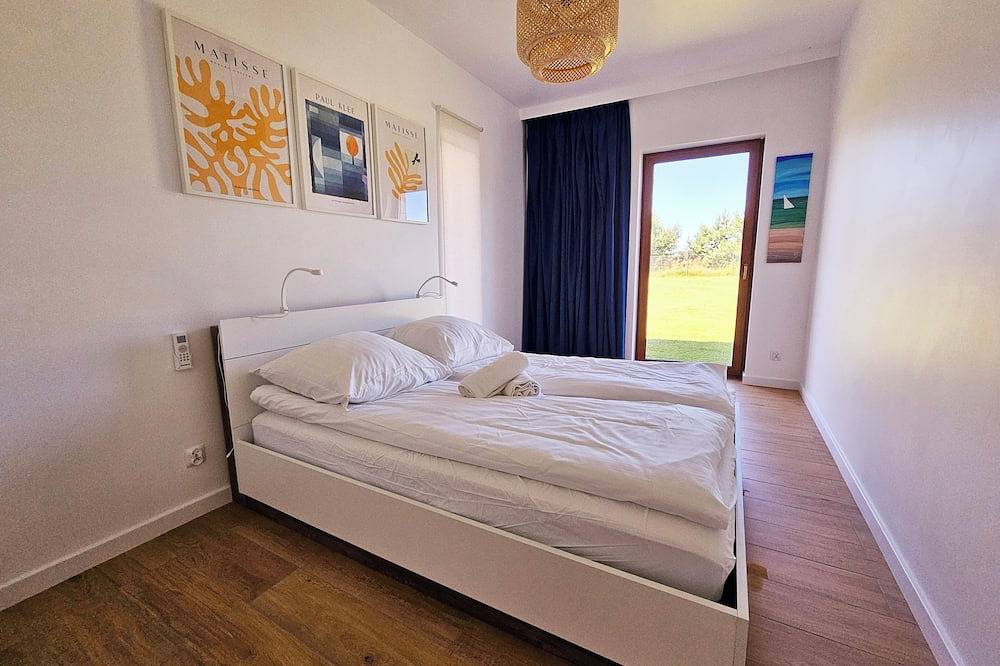 Hhouse Neues Ferienhaus mit Sauna und Klimaanlage in Modern Farmhouse Stil. in Kołczewo, Stettiner Haff