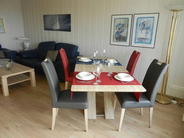 Ferienwohnung für 4 Personen, mit Balkon in Bremerhaven - 2
