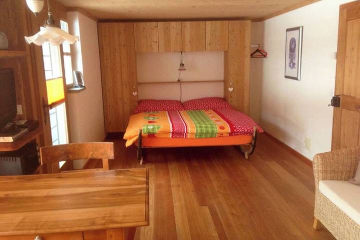 Ganze Wohnung, Studio Müller Dria Ställa, (Splügen) in Splügenpass, Rheinwald