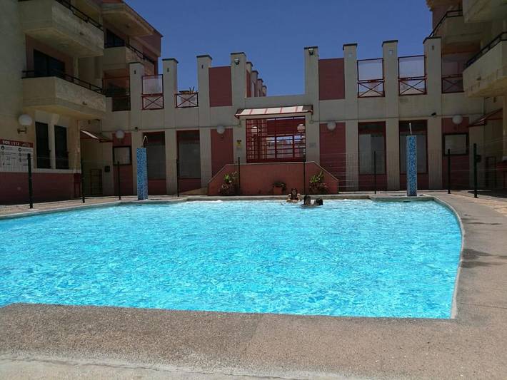 Apartamento de vacaciones para 4 personas, con vistas y piscina - 1